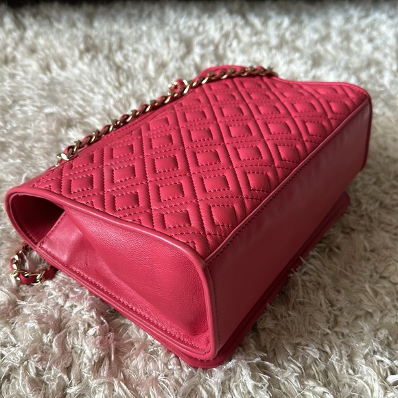 Tory Burch Fleming Medium Shoulder Bag Pink leather - Picture 10 of 13